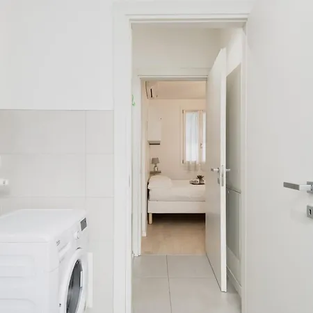 Easylife - Luminoso Sui Navigli Apartment Milan